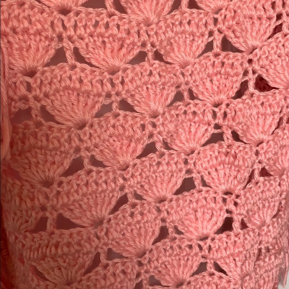 Triangular Pink Shell Design Shawl/Wrap - image 2